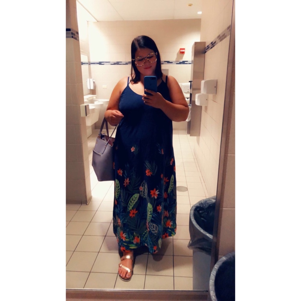 Navy Blue Floral Maxi Dress 👗